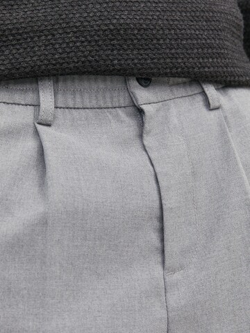 JACK & JONES Loosefit Chino nadrág 'Karl' - szürke