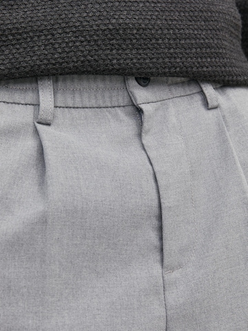 Loosefit Pantalon chino 'Karl' JACK & JONES en gris