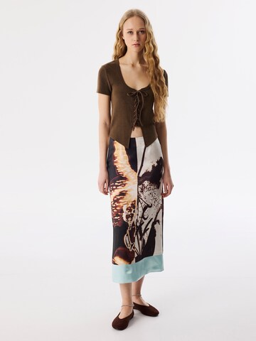 T-shirt ' Regular Fit Decorative Tie ' Twist en marron