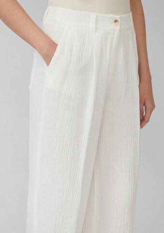 s.Oliver Wide Leg Bügelfaltenhose in Beige