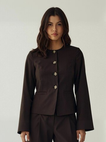 Blazer ' N-Kasaundra ' Noella en marron : devant