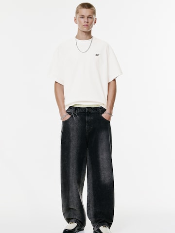 T-Shirt 'STWD' Pull&Bear en blanc