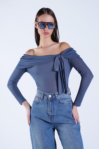 Trend Alaçatı Stili - Camiseta en azul: frente