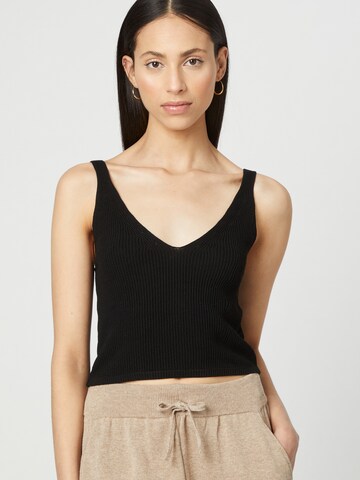 Liz Kaeber Top in Black: front