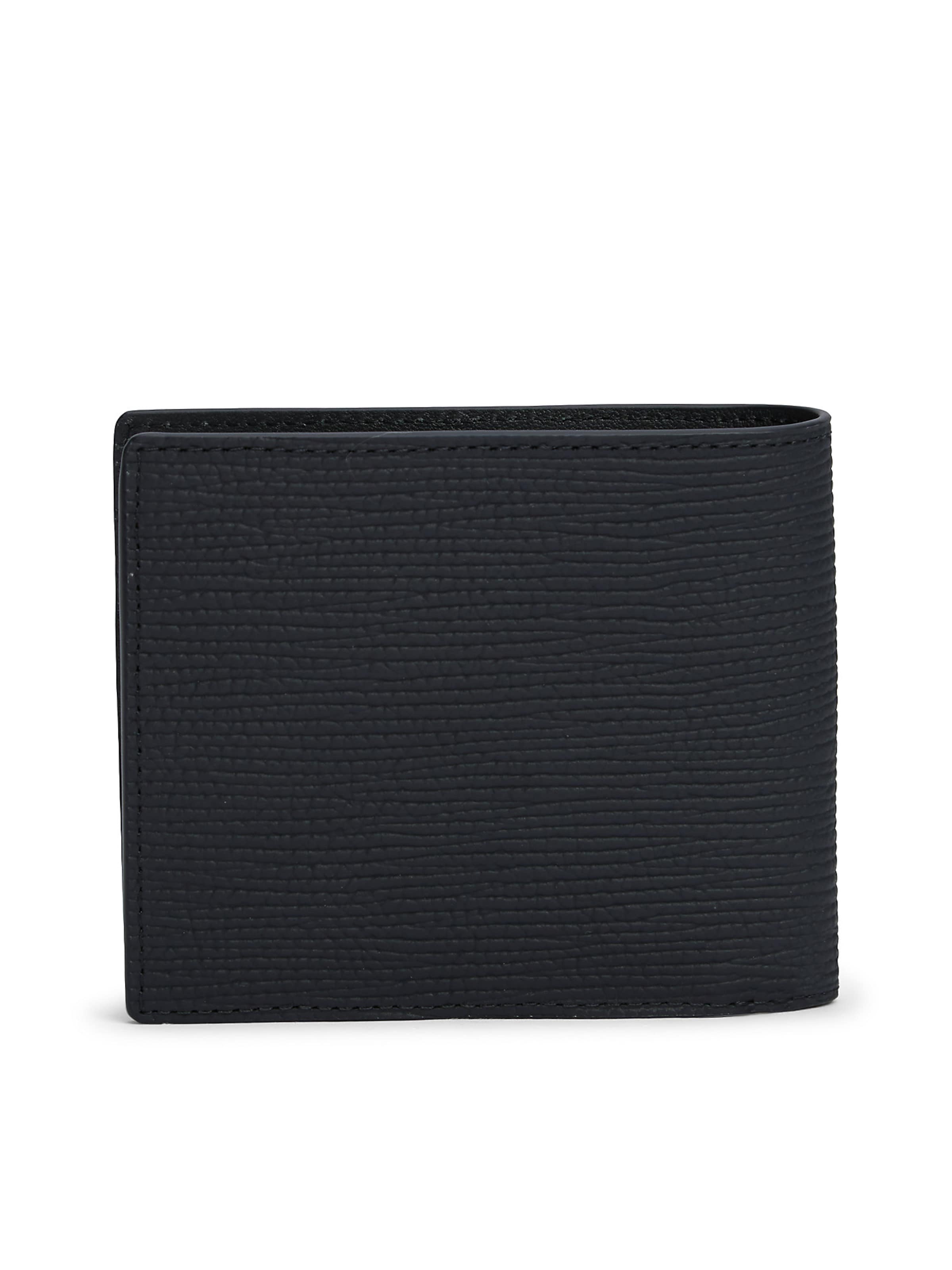 TOMMY HILFIGER Wallet in Blue
