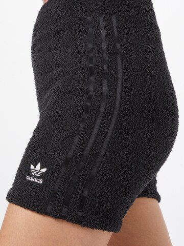 ADIDAS ORIGINALS Slimfit Hose in Schwarz