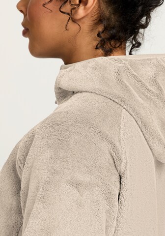 JACK WOLFSKIN Between-Season Jacket in Beige
