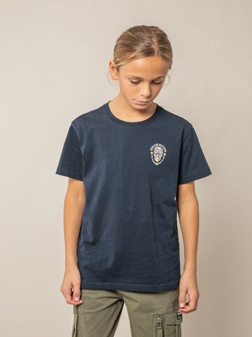 T-Shirt 'DEKARI' Deeluxe en bleu : devant