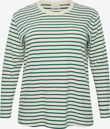 T-shirt 'winni' KAFFE CURVE en vert : devant