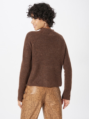 PIECES Sweter 'Ellen' w kolorze brązowy