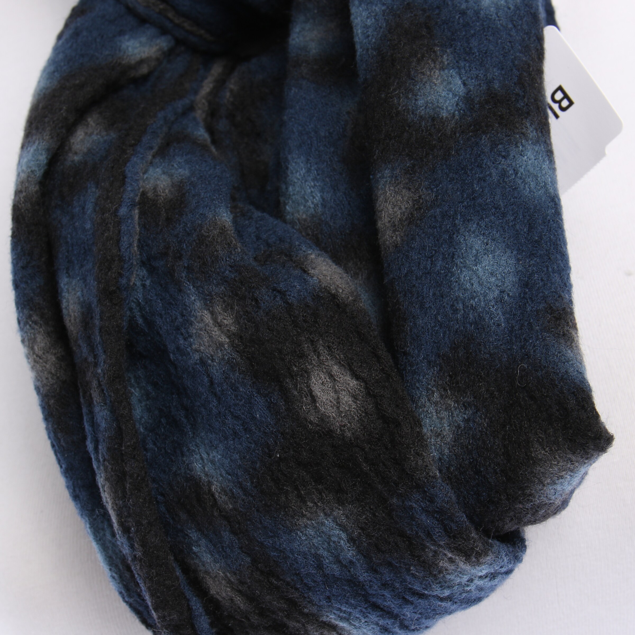MCM Scarf & Wrap in One size in Mixed colors