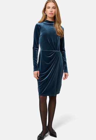zero Kleid in Blau