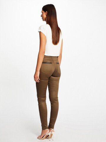 Skinny Pantalon Morgan en vert