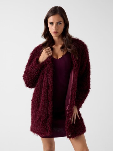 GUESS Strickmantel in Rot: Vorderseite