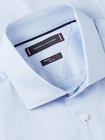 TOMMY HILFIGER Slim Fit Hemd in Blau