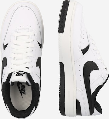 Nike Sportswear Trampki niskie 'GAMMA FORCE' w kolorze biały