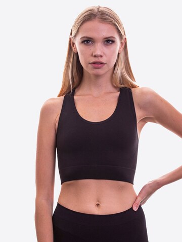 Strammer Max Performance Minimiser Sports Bra in Black