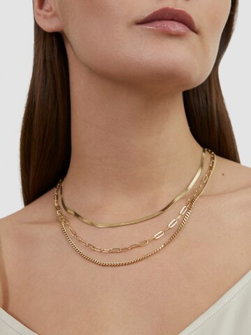 s.Oliver Kette in Gold