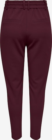 Coupe slim Pantalon 'Carolina' ONLY en rouge