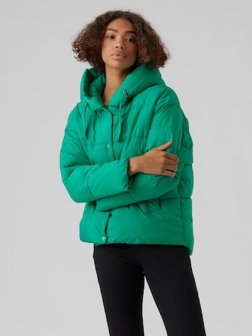 VERO MODA Winter Jacket in Green: front