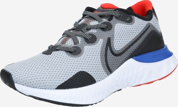 Chaussure de course 'Renew' NIKE en gris : devant