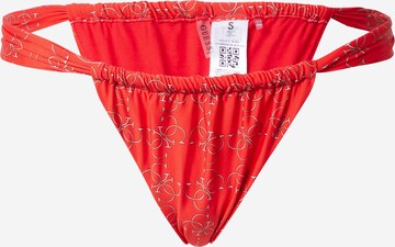 GUESS Bikini Bottoms in Red: front