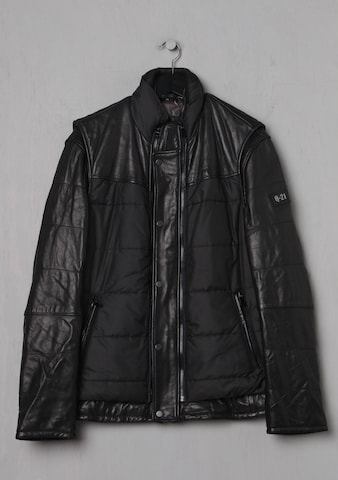 Q-21 Jacket & Coat in M-L in Black: front