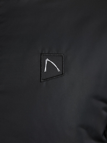 CHASIN' Winterjacke 'Midnight Dash' in Schwarz