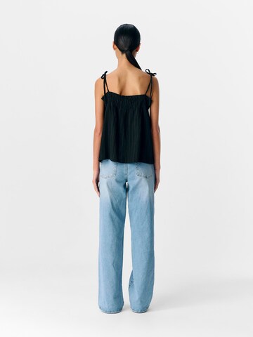 OBJECT Top in Black
