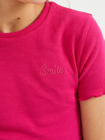 T-Shirt WE Fashion en rose