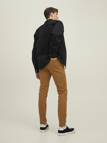 Slimfit Pantaloni chino 'Marco Bowie' di JACK & JONES in marrone