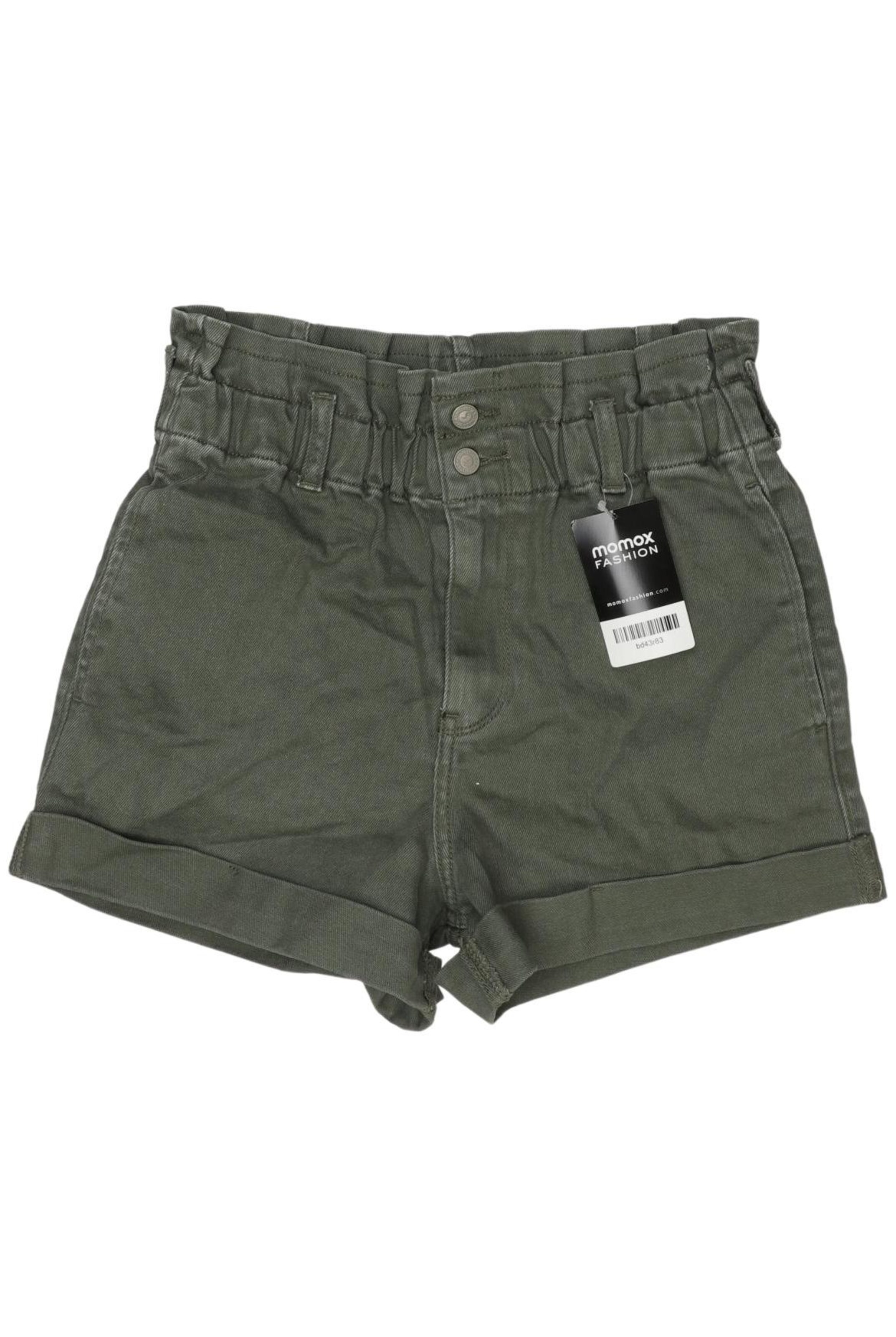 HOLLISTER Shorts in XS in Green: front
