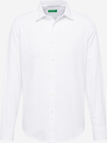 UNITED COLORS OF BENETTON Button Up Shirt in White: front