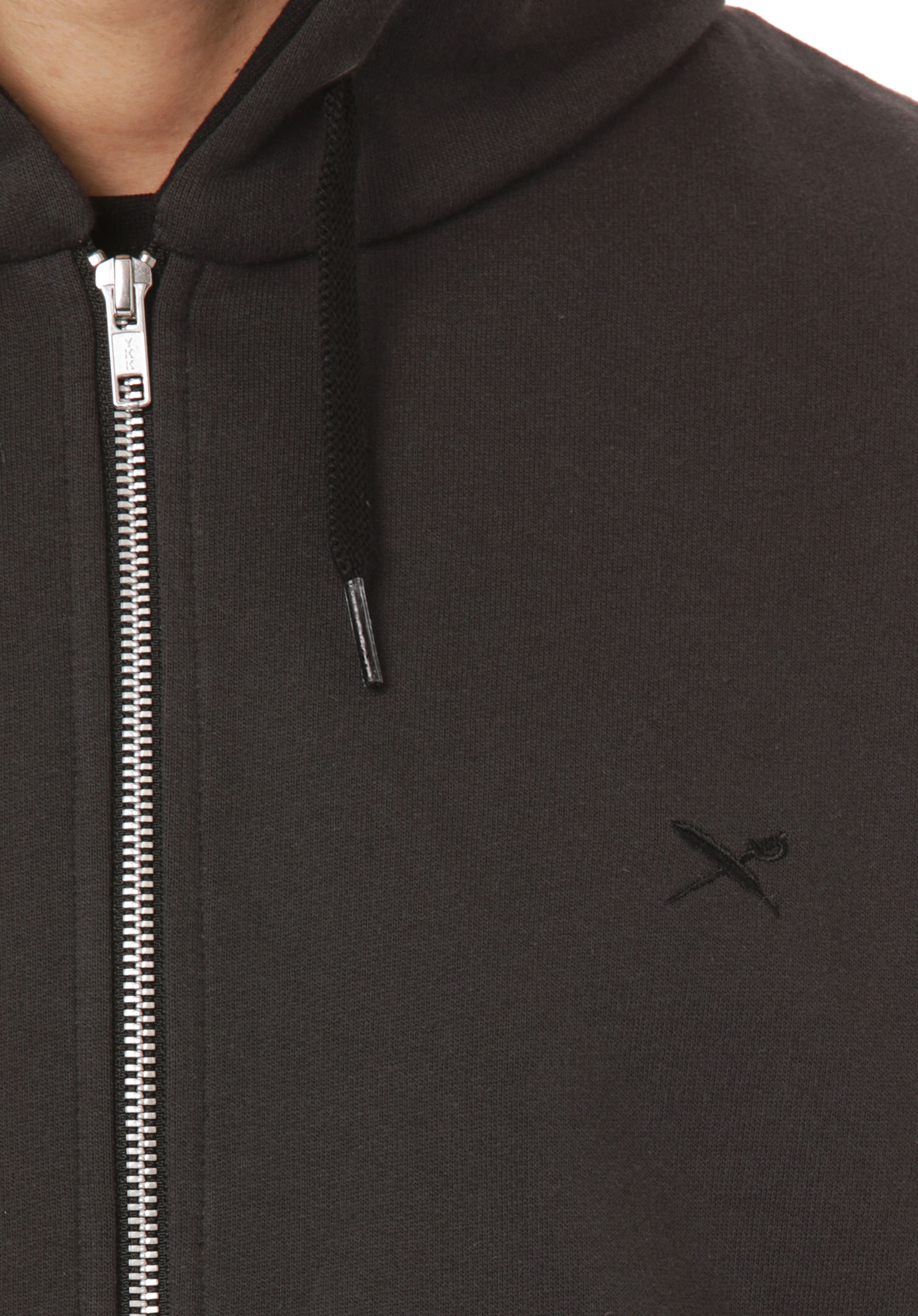 Iriedaily Jopa na zadrgo 'Mini Flag 2' | črna barva