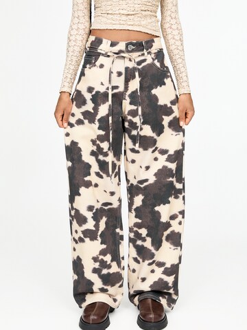 Pull&Bear Wide Leg Jeans in Beige: Vorderseite