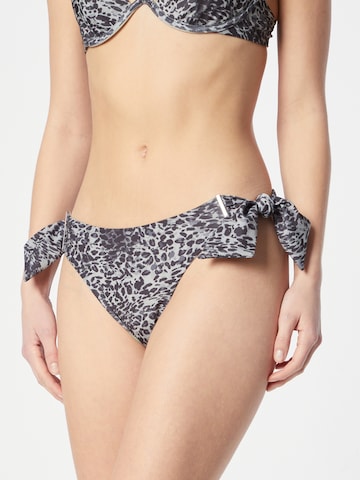 Hunkemöller Bikini nadrágok 'Argentina' - zöld: elől