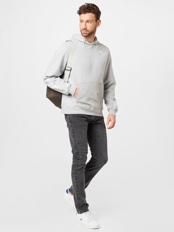 THE NORTH FACE Athletic Sweatshirt in Grey