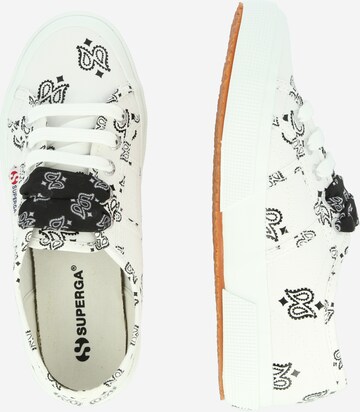 SUPERGA Ниски маратонки в бяло