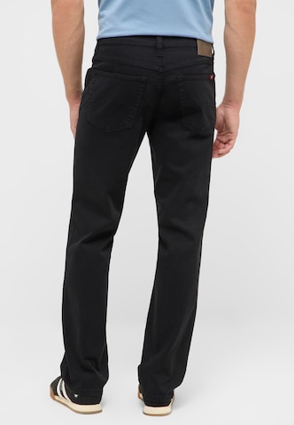 MUSTANG Regular Jeans 'Tramper ' in Schwarz