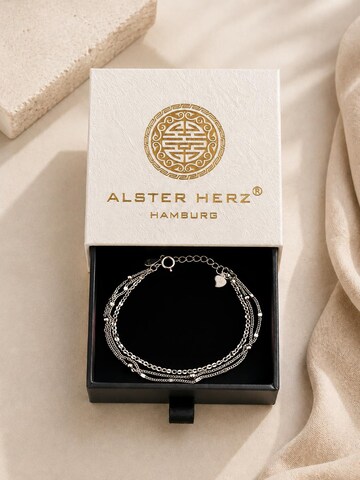 Alster Herz Rannekoru 'Boho Grace' värissä hopea