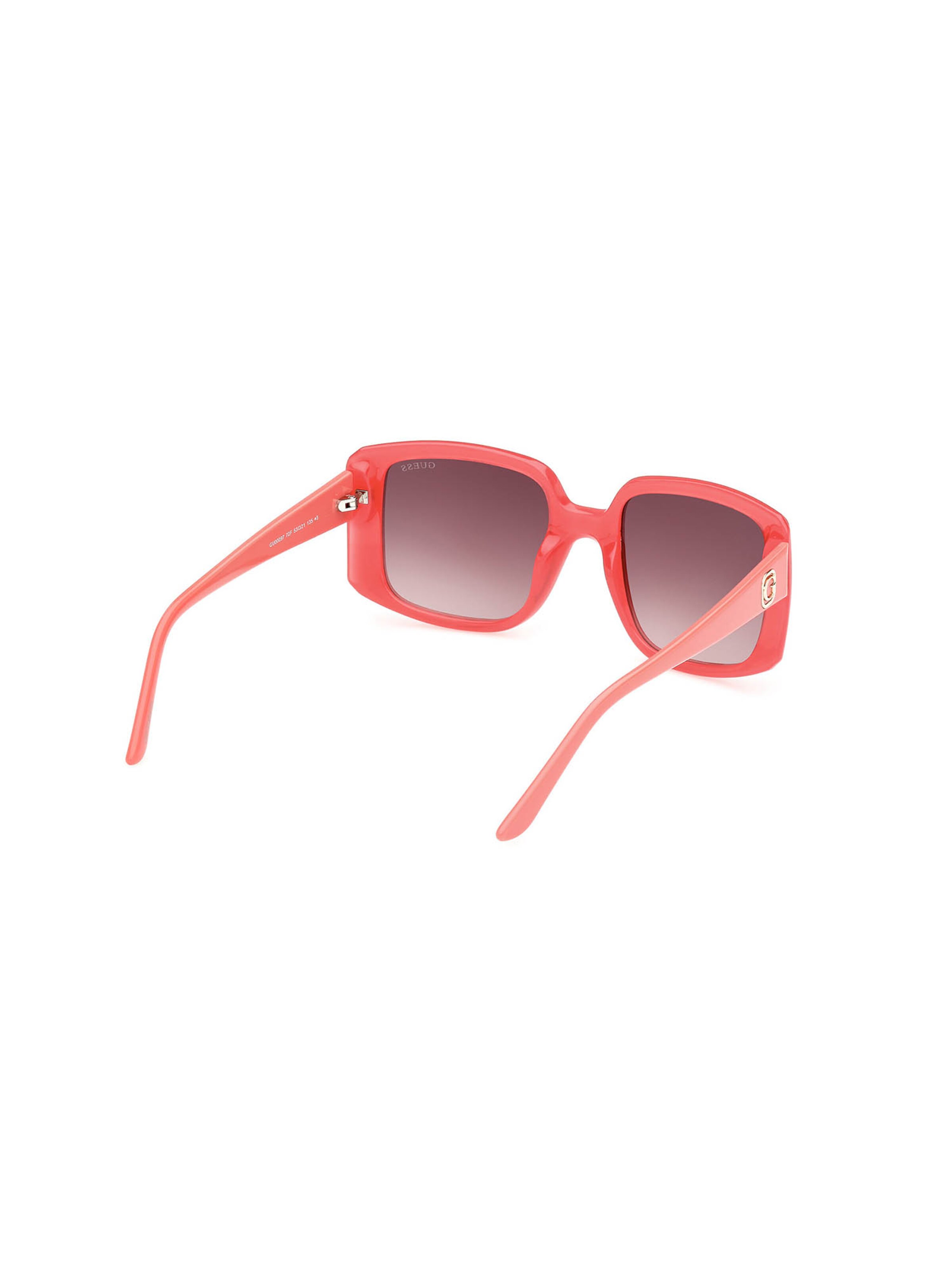 GUESS Sunglasses in Pink