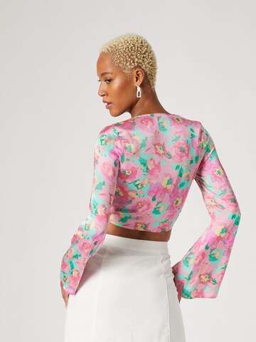 Camicia da donna 'Jolina' di Katy Perry exclusive for ABOUT YOU in rosa