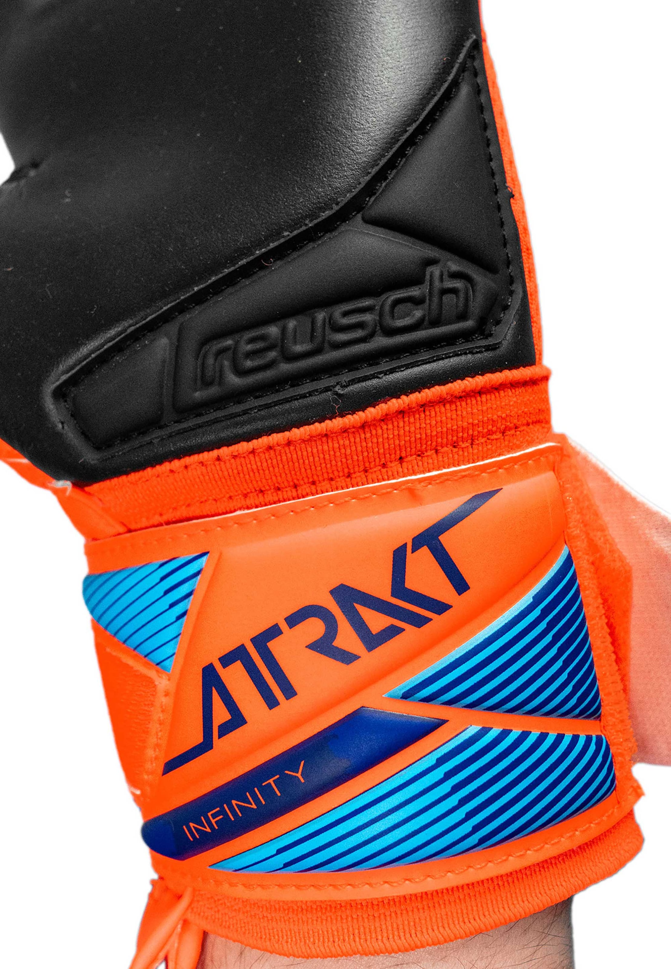 REUSCH Sporthandschoenen 'Attrakt Infinity Evolution NC' in Blauw