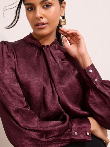 Friends Like These Блузка в Красный