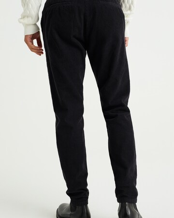 WE Fashion Tapered Chino in Zwart