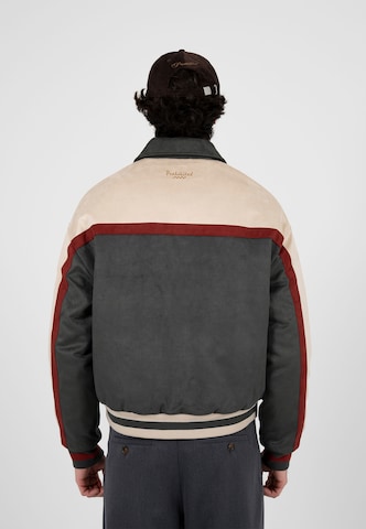 Prohibited Tussenjas 'Club' in Groen