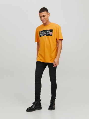 JACK & JONES Μπλουζάκι 'Flores' σε πορτοκαλί