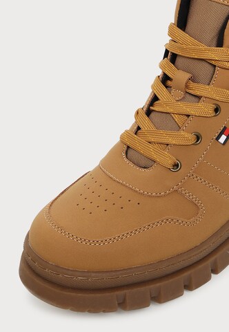 TOMMY HILFIGER Kozaki 'MICHIGAN' w kolorze brązowy