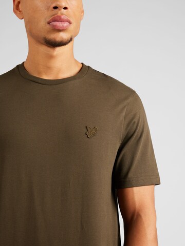 Lyle & Scott Футболка 'Tonal Eagle' в Зеленый