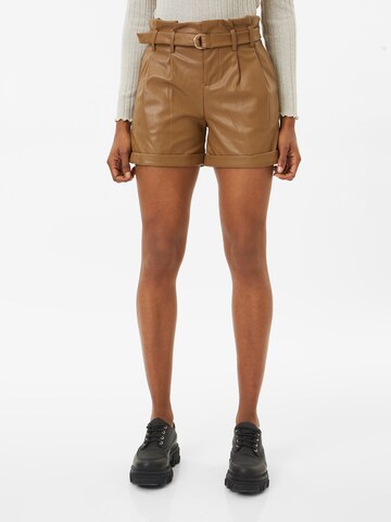 regular Pantaloni con pieghe di Molly BRACKEN in beige: frontale